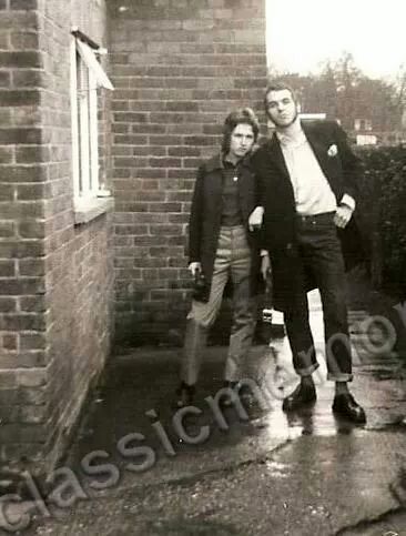 crombie-1-original-2